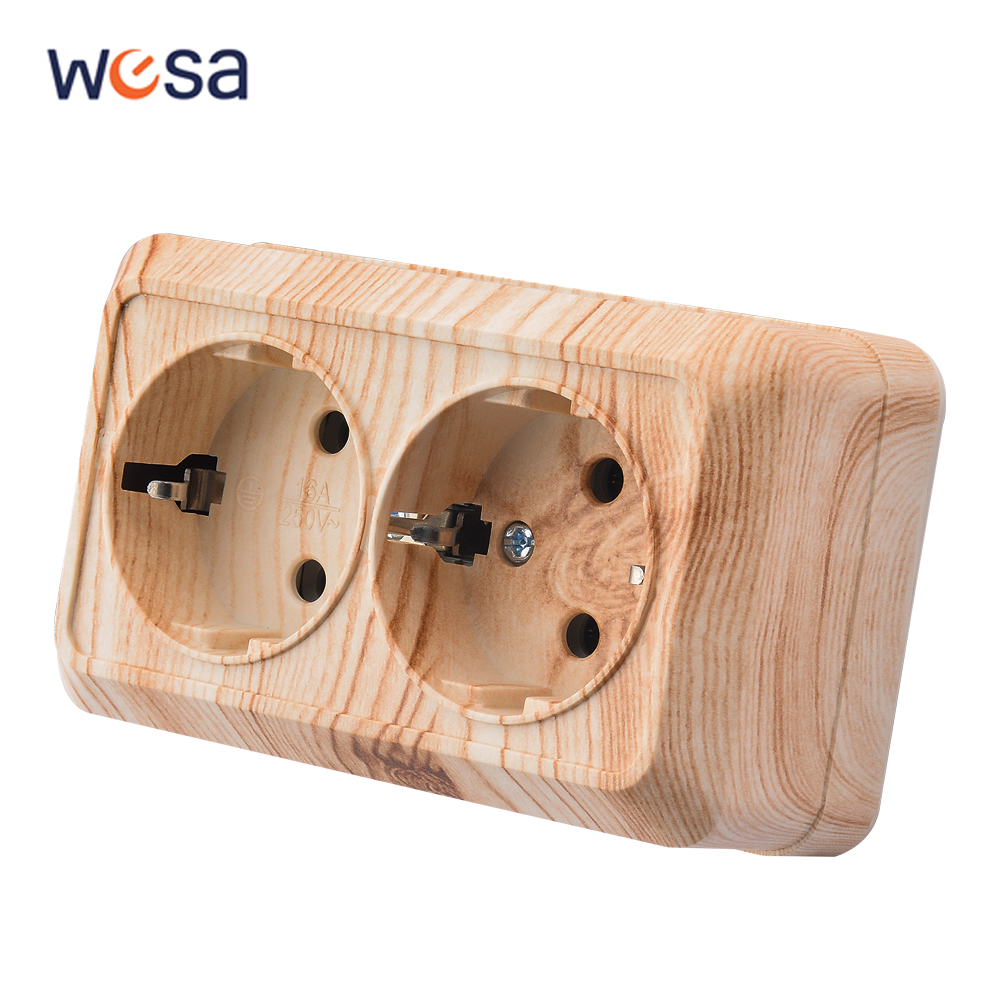 Outdoor Power Rack - Wood Paint Wall Surface 2 Sockets