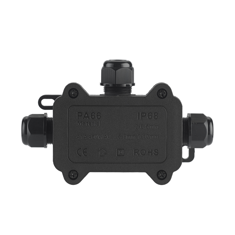 IP68 Outdoor Waterproof Juncti - مراجعة Outdoor Power Junction وسعره