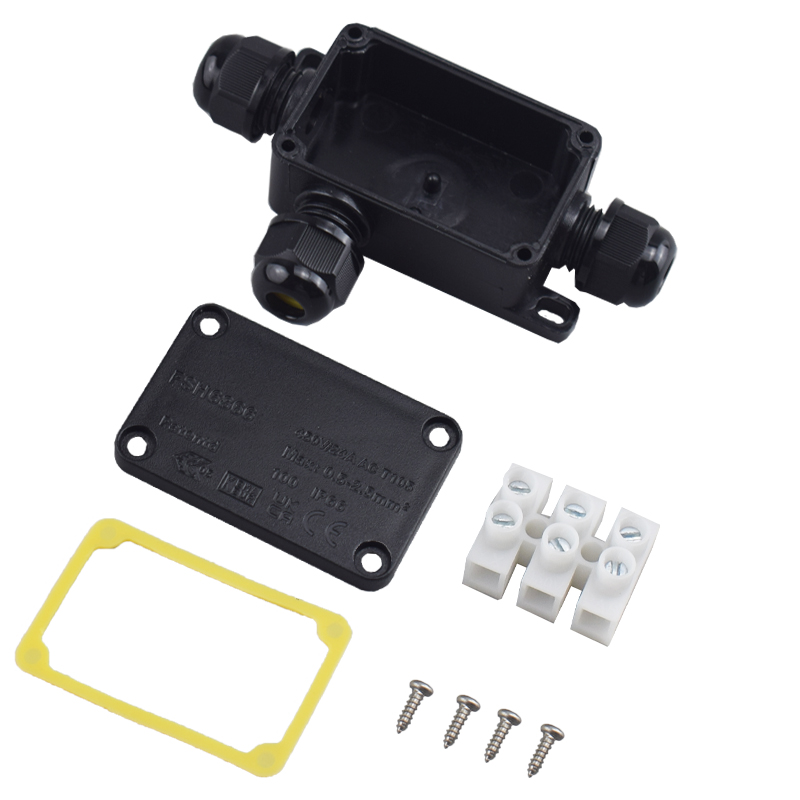 3 Way Outdoor Waterproof IP66  - مراجعة Outdoor Power Outlet Box وسعره