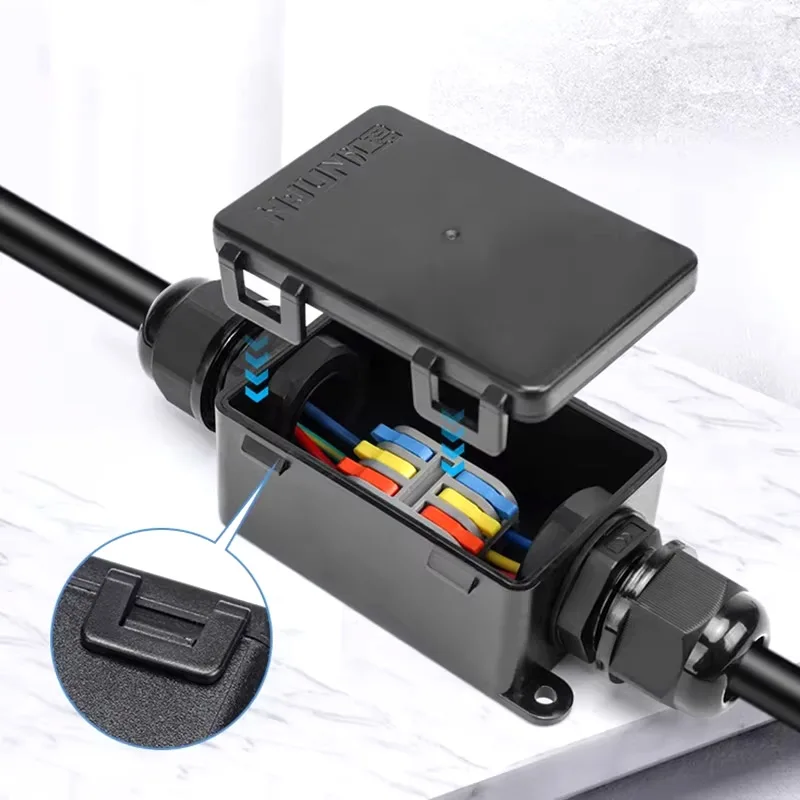 M20 PG9 2-Way with terminal 2  - مراجعة Outdoor Power Junction وسعره