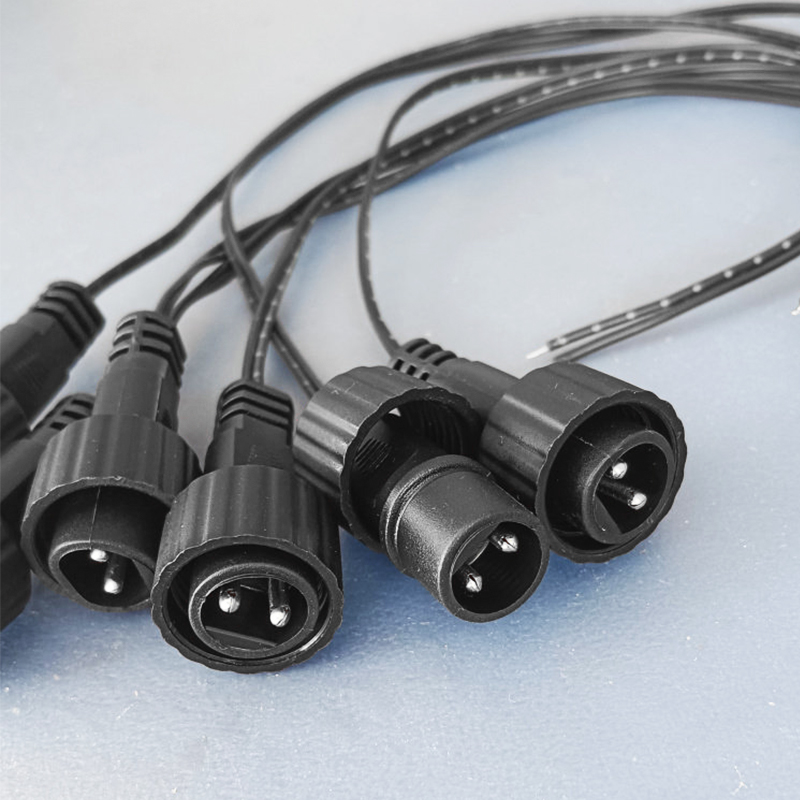 2Pin LED Connector with 25cm W - مراجعة Outdoor Power Extension Cord وسعره